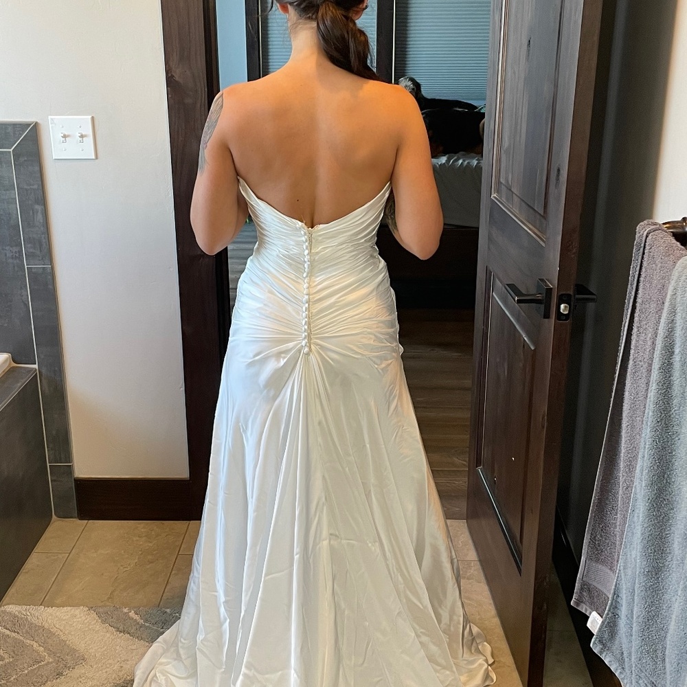 Wedding dress